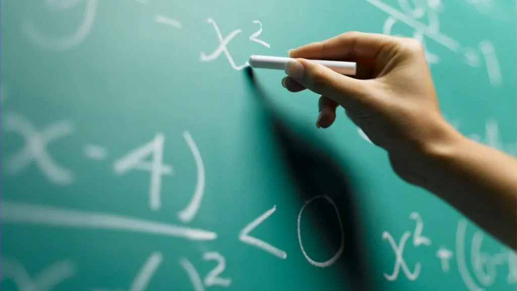 Unicentro está com inscrições abertas para curso gratuito de Matemática Básica online