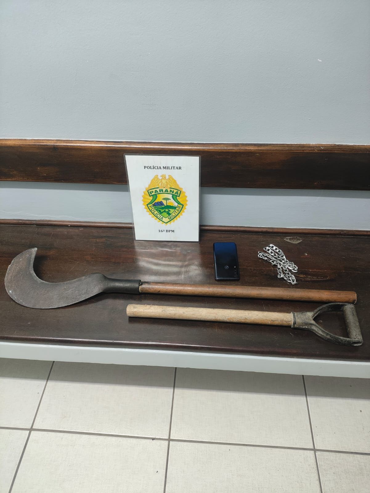 TORTURA NO INDUSTRIAL: jovens são agredidos com foice, amarrados de cabeça para baixo e submetidos a choques em Guarapuava